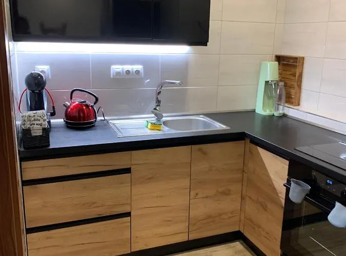 Zupanovice Apartman *