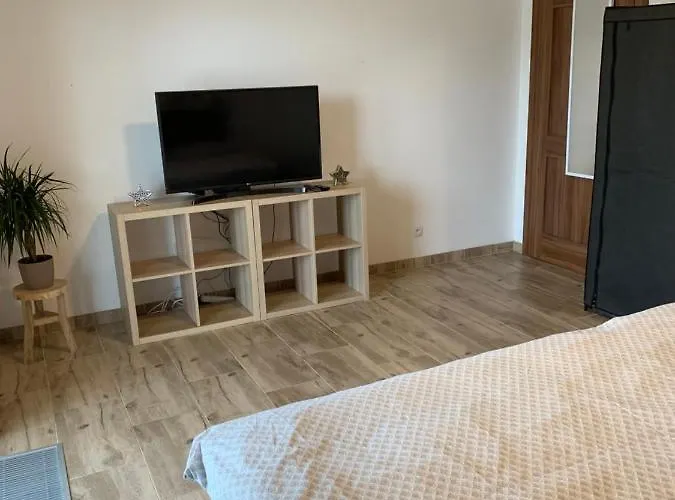 Zupanovice Apartman Dobříš